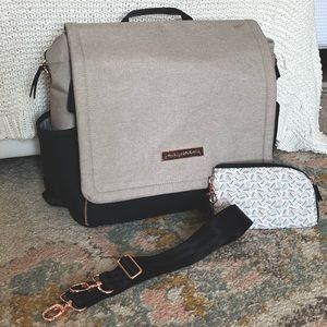 Petunia Pickle Bottom Diaper Bag, lightly used in excellent condition